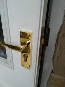 Baltimore Master Locksmith Baltimore, MD 410-454-0046 - broken-key-extraction