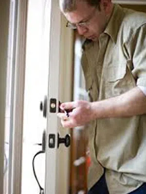 Baltimore Master Locksmith Baltimore, MD 410-454-0046 - lock-opening